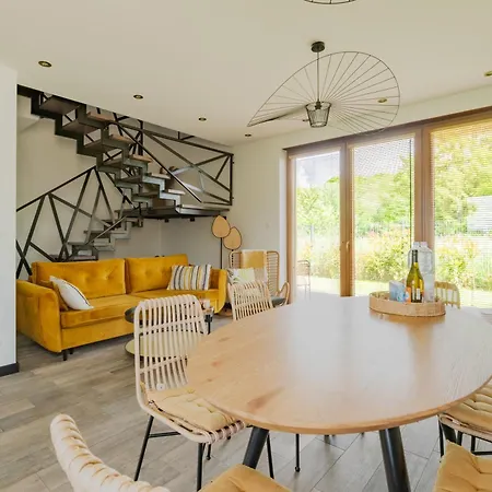 Na Wzgorzu Kolobrzeg -budzistowo Villa *